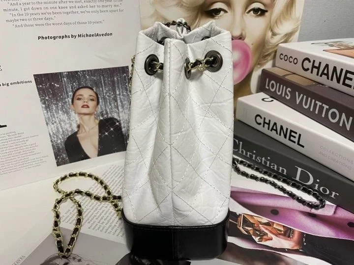 샤넬 가브리엘 백팩 화이트 스몰