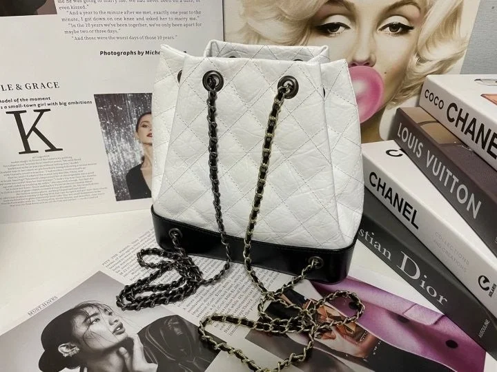 샤넬 가브리엘 백팩 화이트 스몰