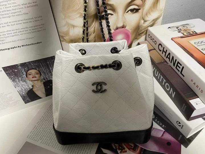 샤넬 가브리엘 백팩 화이트 스몰