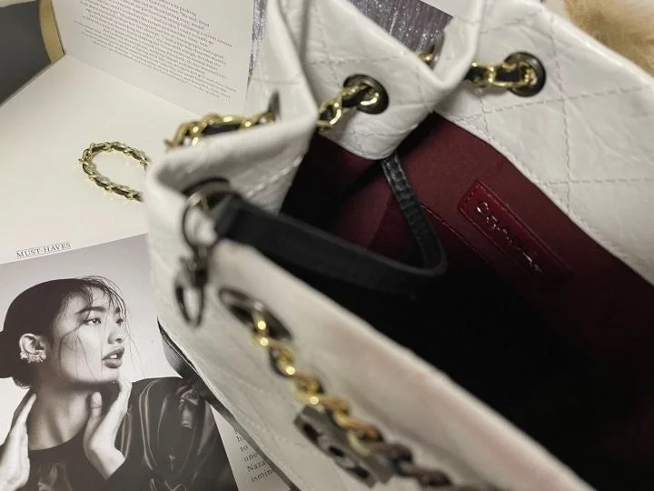 샤넬 가브리엘 백팩 화이트 스몰