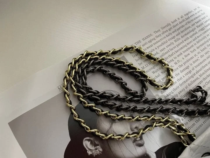 샤넬 가브리엘 백팩 화이트 스몰