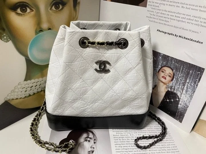 샤넬 가브리엘 백팩 화이트 스몰