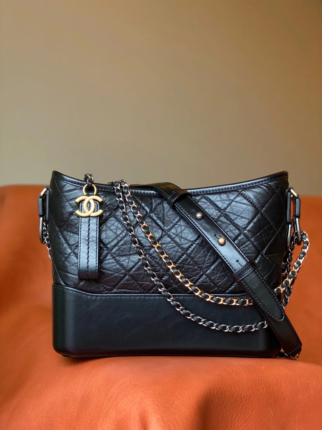 샤넬 가브리엘 호보백 미디움