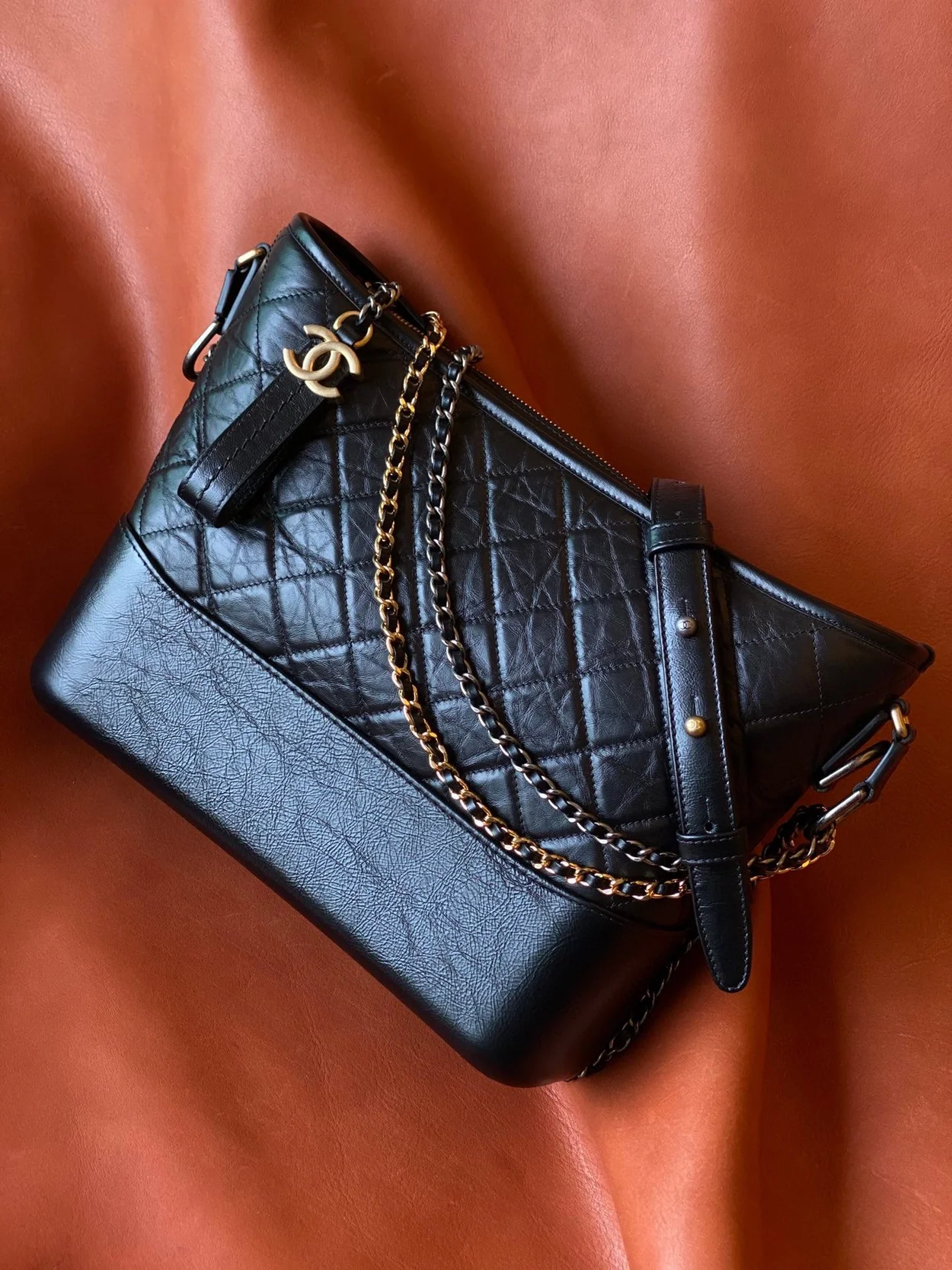 샤넬 가브리엘 호보백 미디움