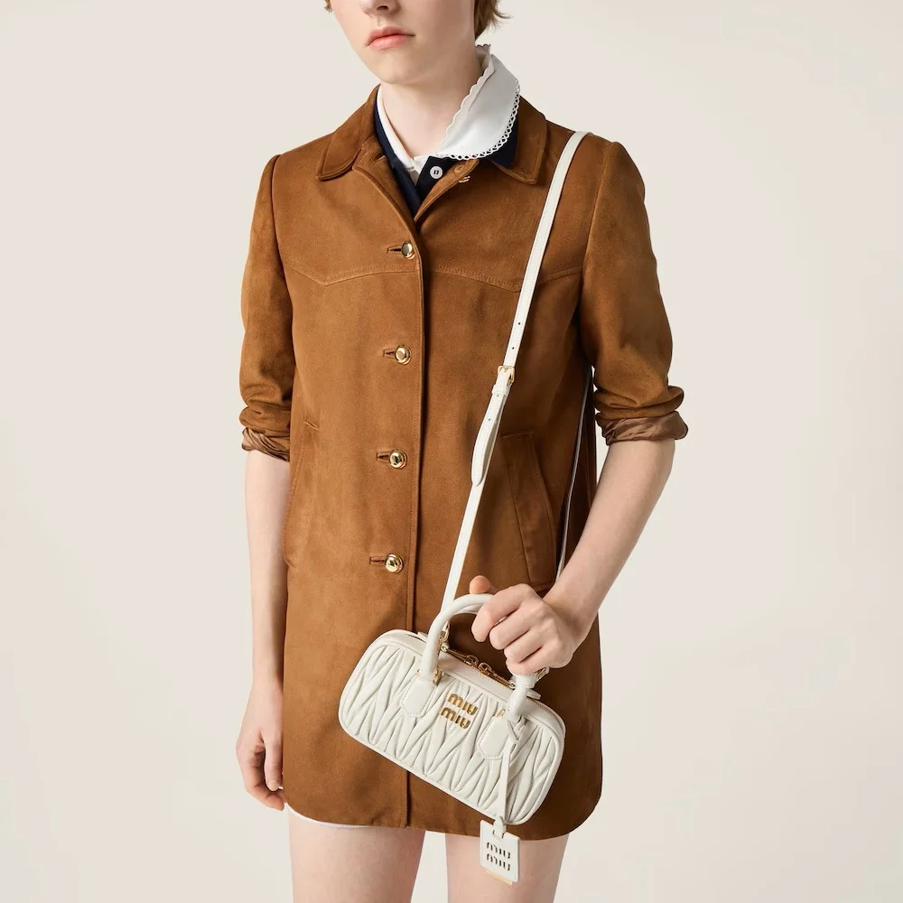 미우미우 미니 아르카디 마테라쎄 나파 가죽백 화이트