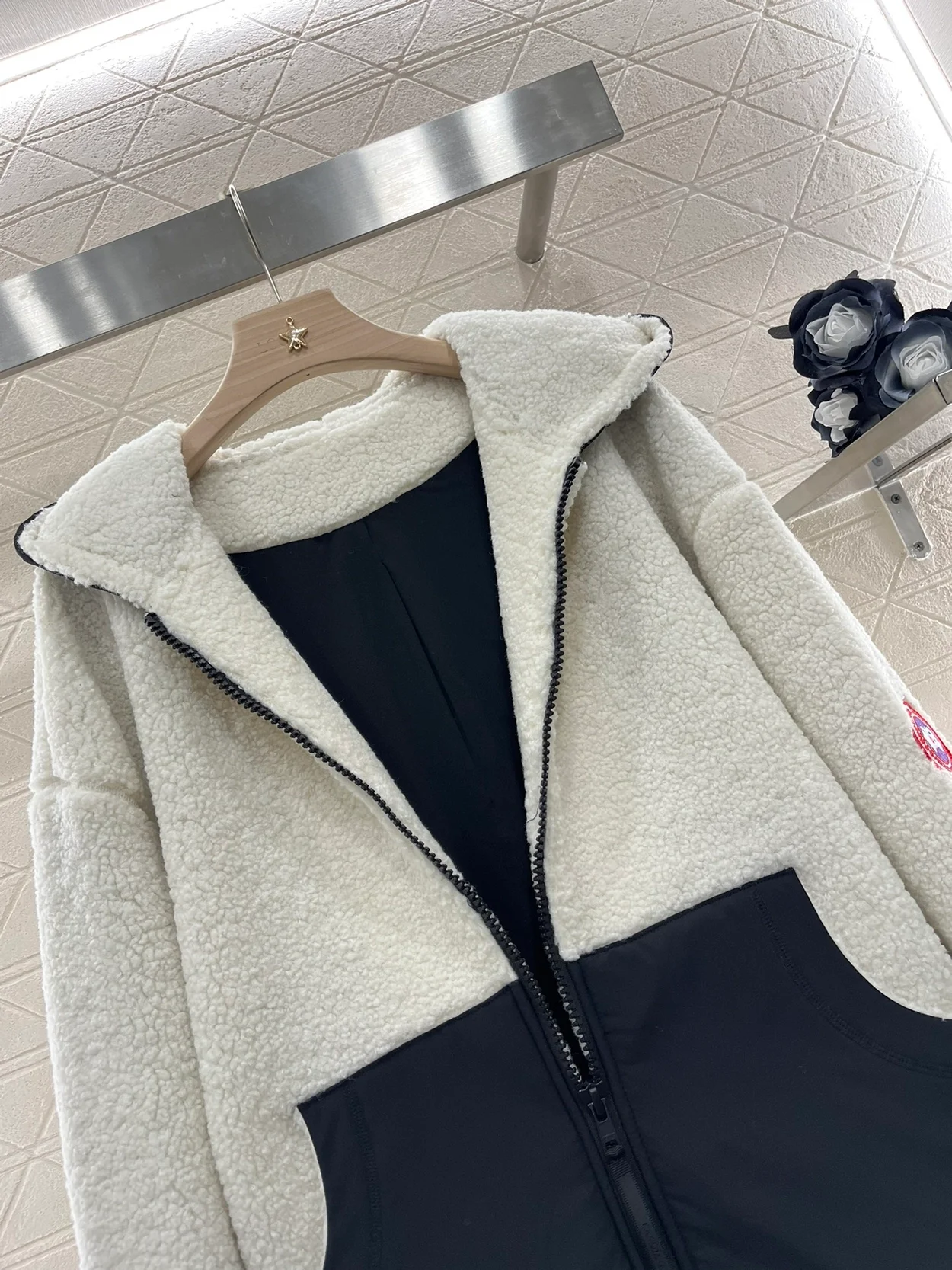 캐나다구스 오버사이즈 플리스 후디 아이보리