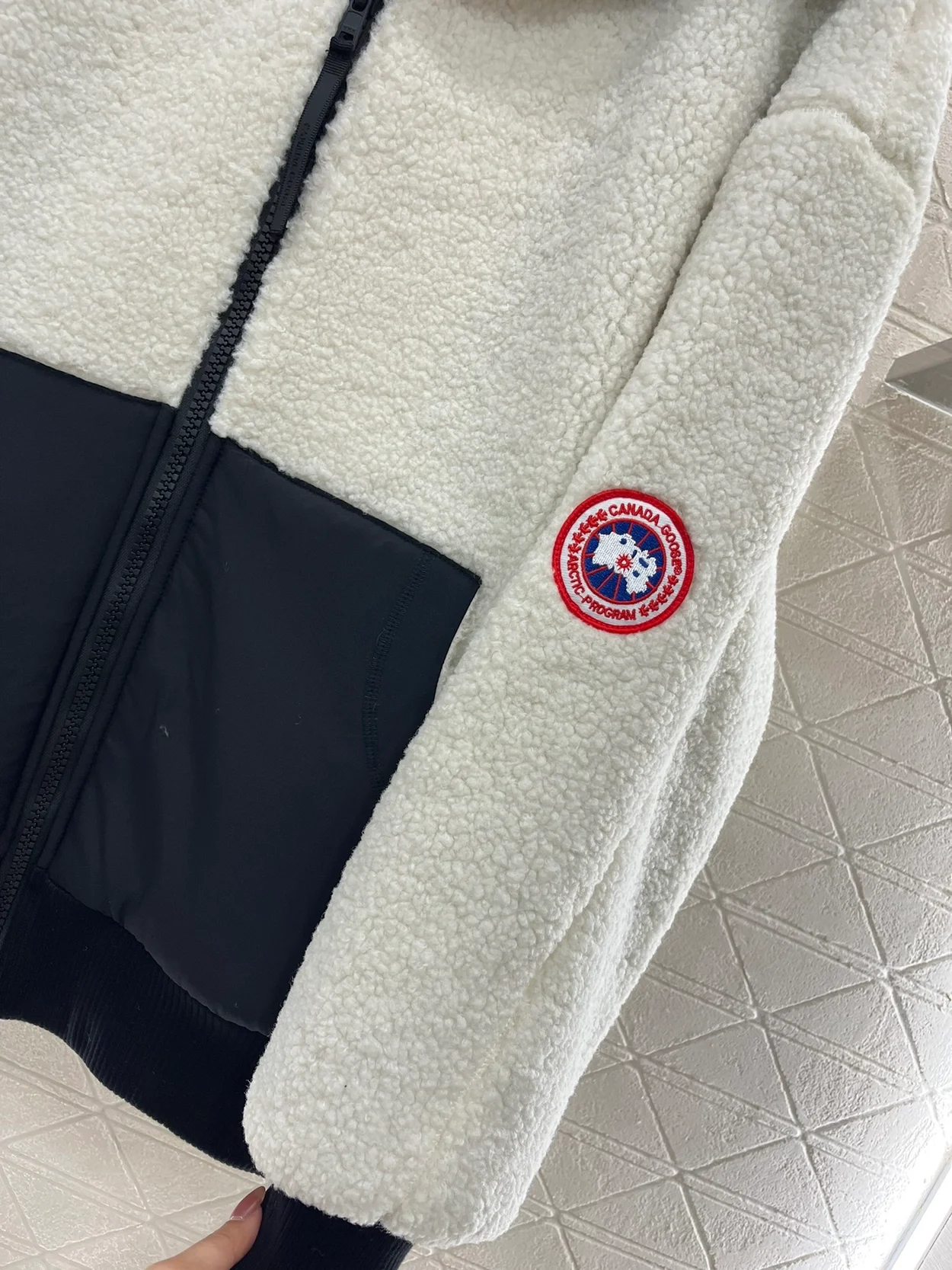 캐나다구스 오버사이즈 플리스 후디 아이보리