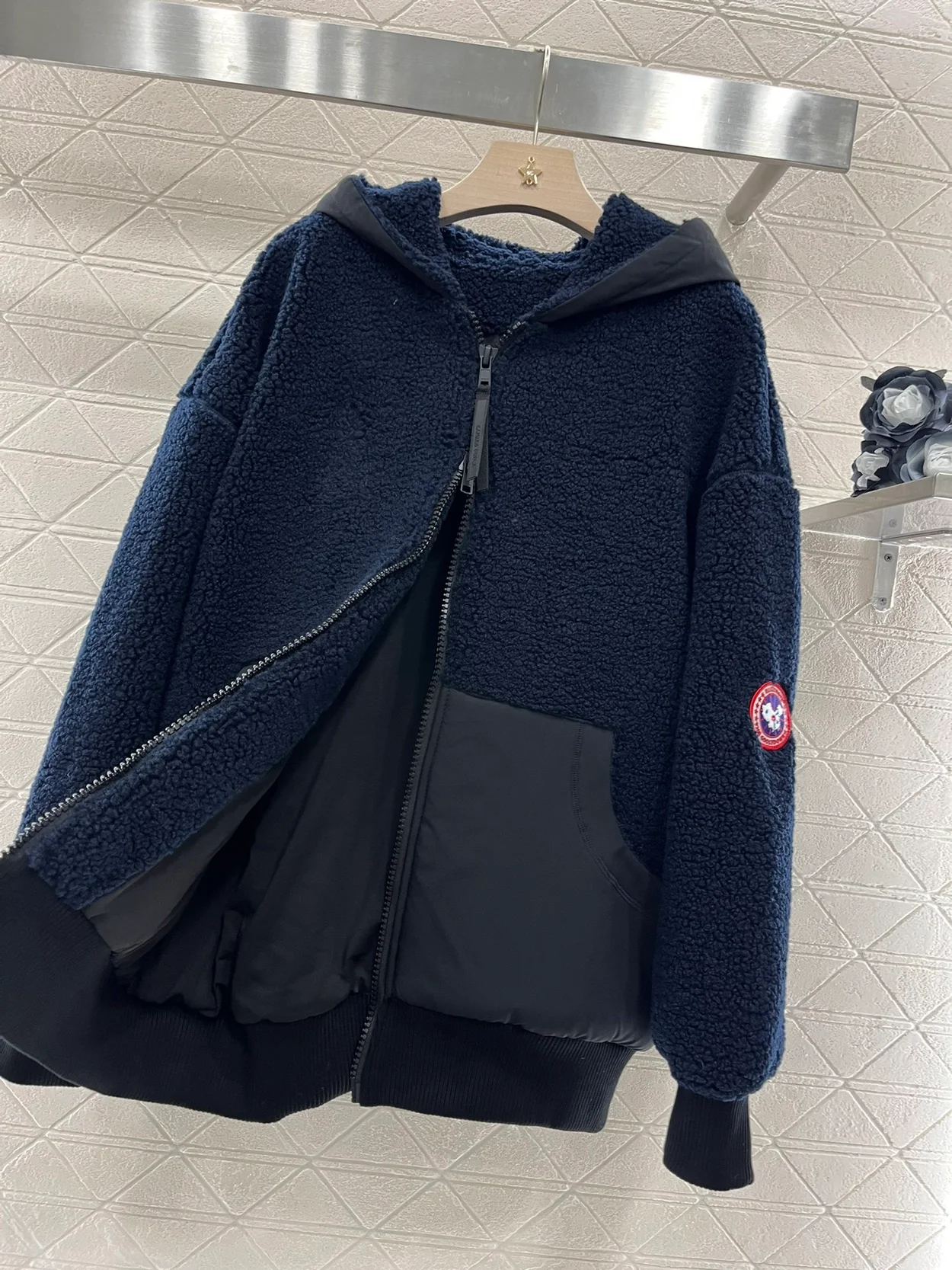 캐나다구스 오버사이즈 플리스 후디 네이비