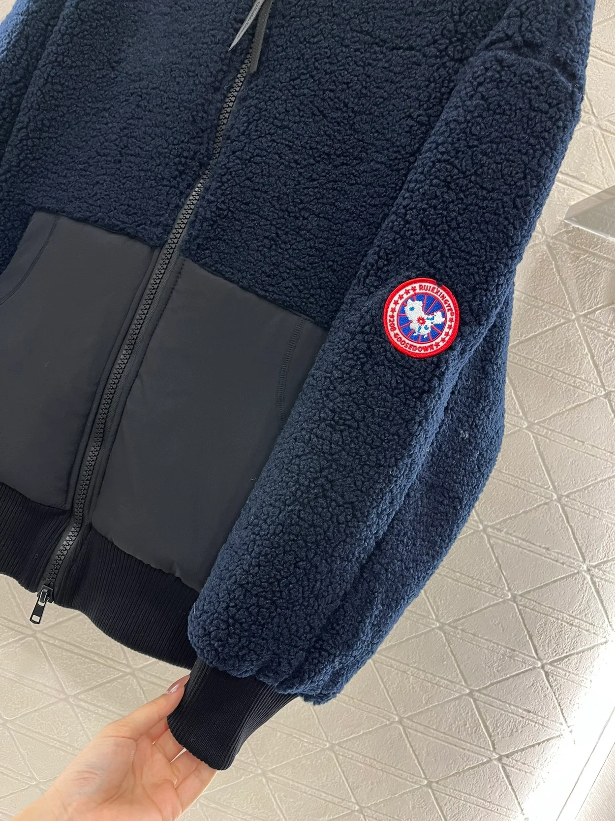 캐나다구스 오버사이즈 플리스 후디 네이비