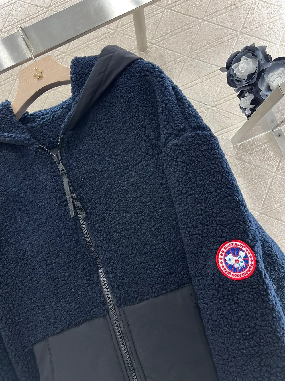 캐나다구스 오버사이즈 플리스 후디 네이비