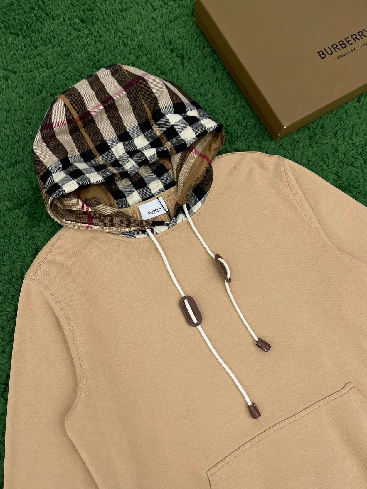 버버리 사무엘 후드 브라운