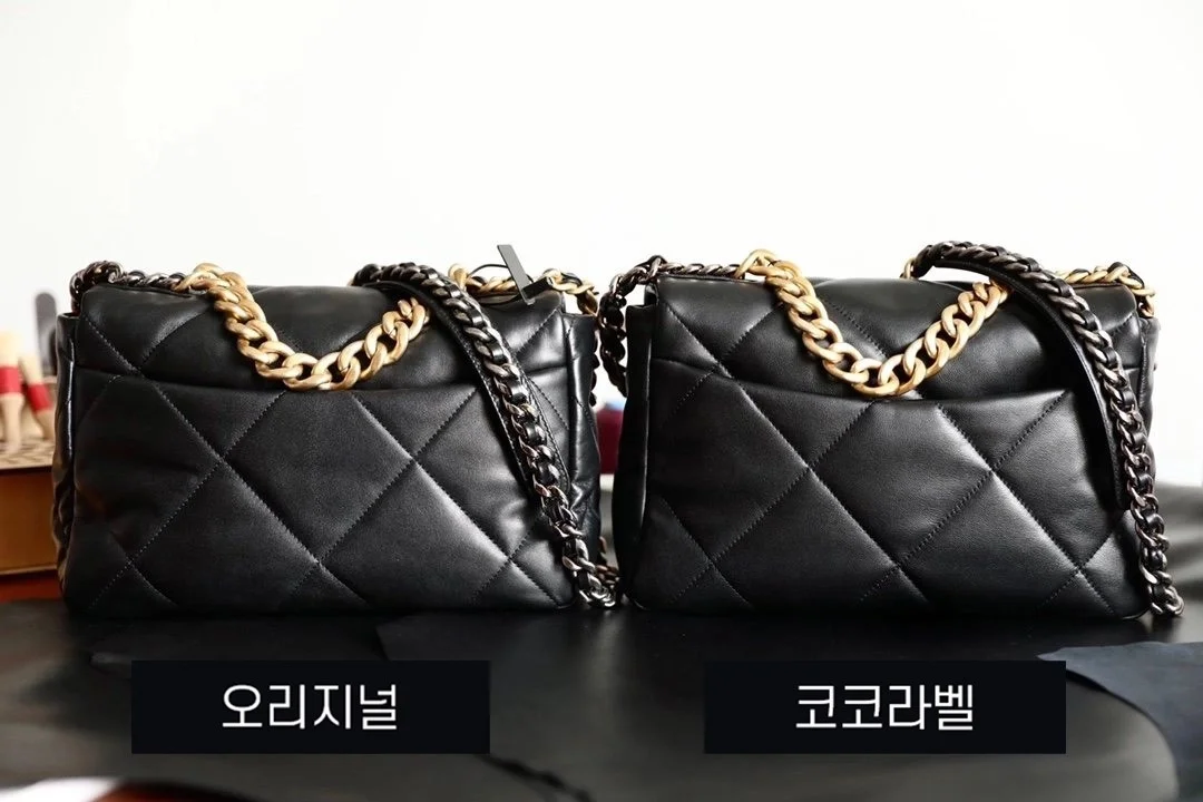 샤넬 19백 라지 램스킨 블랙 골드