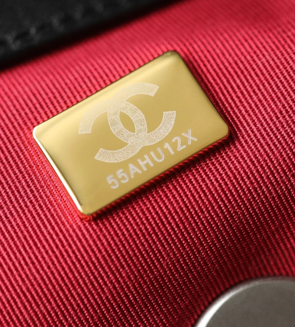 샤넬 19백 라지 램스킨 블랙 실버