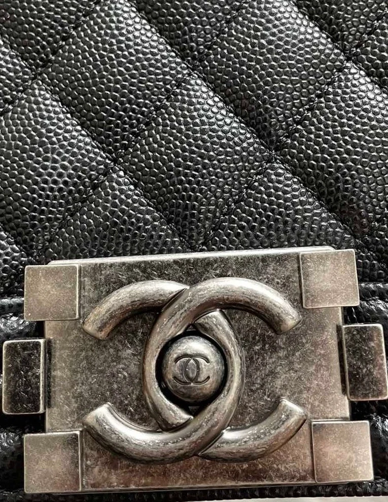 샤넬 보이백 스몰 캐비어 블랙 빈티지 실버