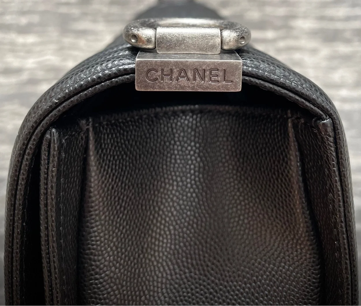 샤넬 보이백 스몰 캐비어 블랙 빈티지 실버