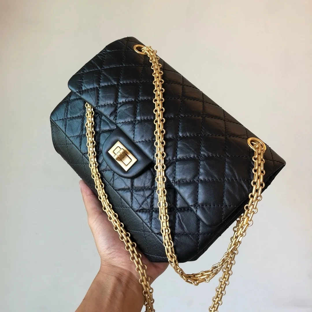 샤넬 2.55 빈티지 미디움 플랩백 블랙 빈티지 골드