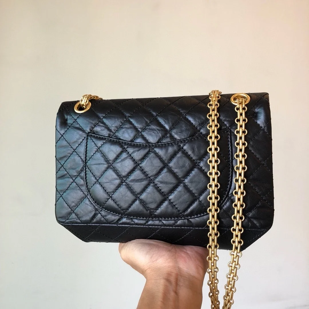 샤넬 2.55 빈티지 미디움 플랩백 블랙 빈티지 골드