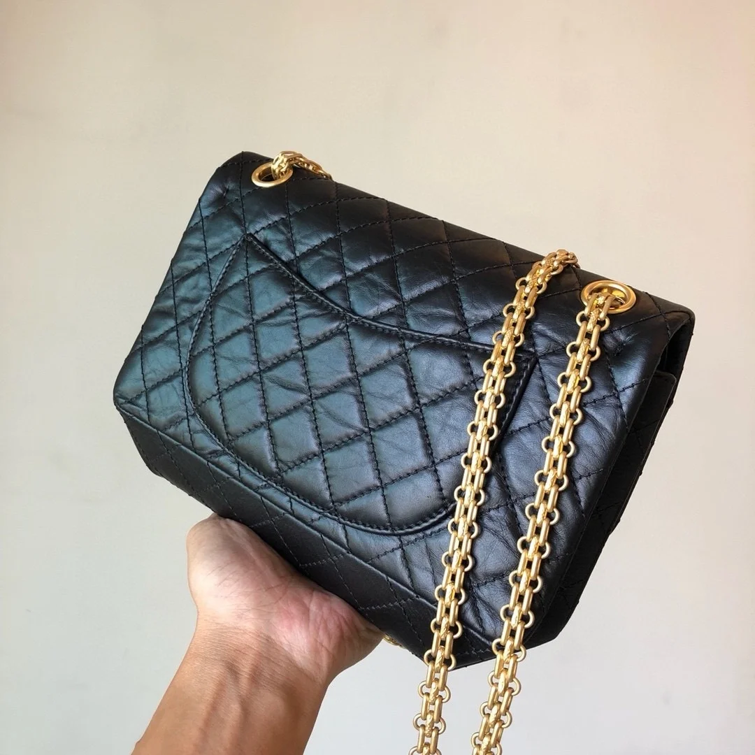 샤넬 2.55 빈티지 미디움 플랩백 블랙 빈티지 골드