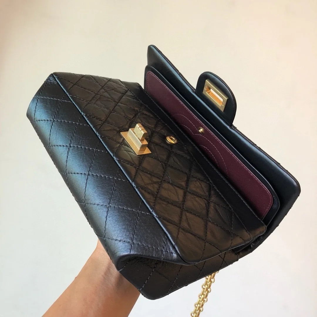 샤넬 2.55 빈티지 미디움 플랩백 블랙 빈티지 골드