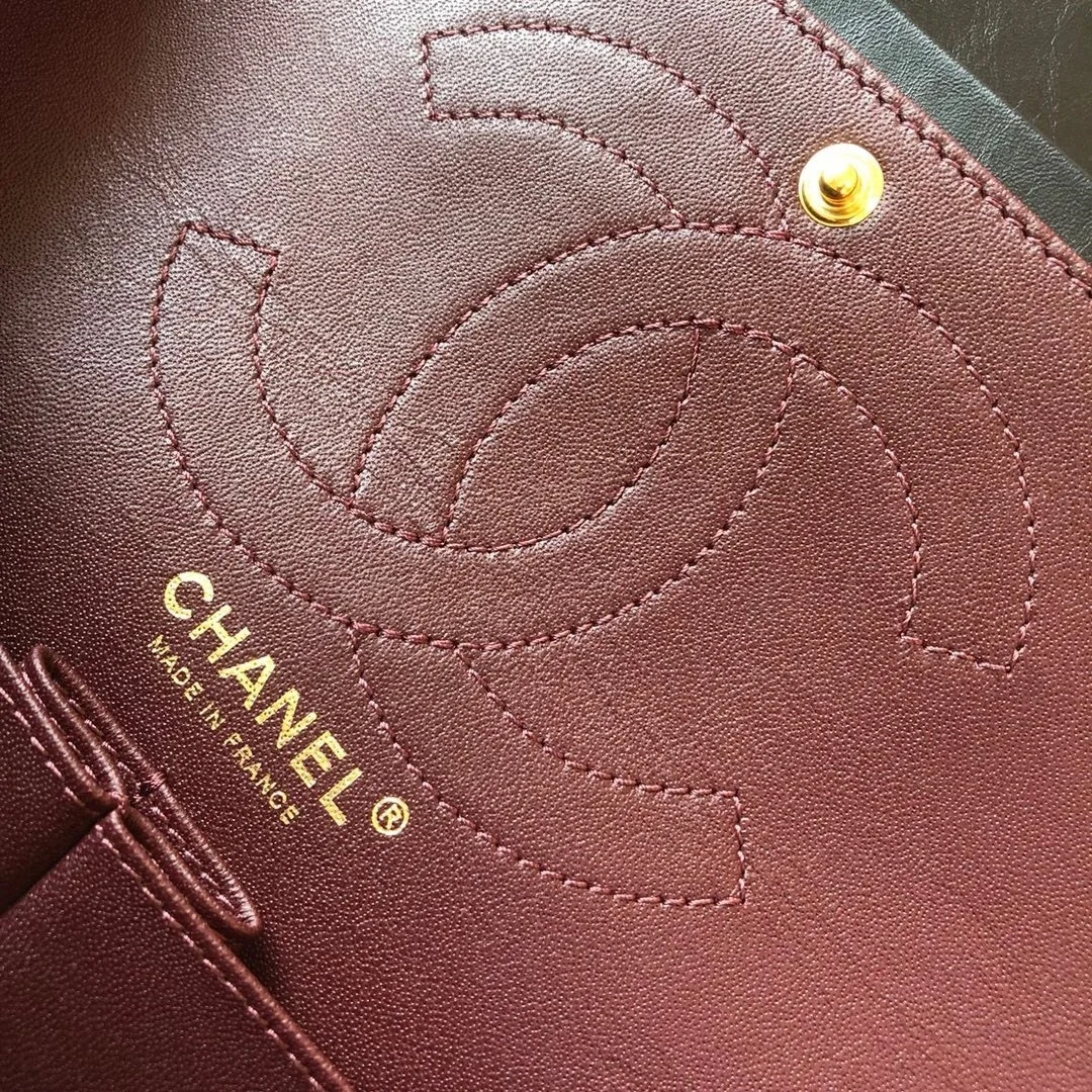 샤넬 2.55 빈티지 미디움 플랩백 블랙 빈티지 골드