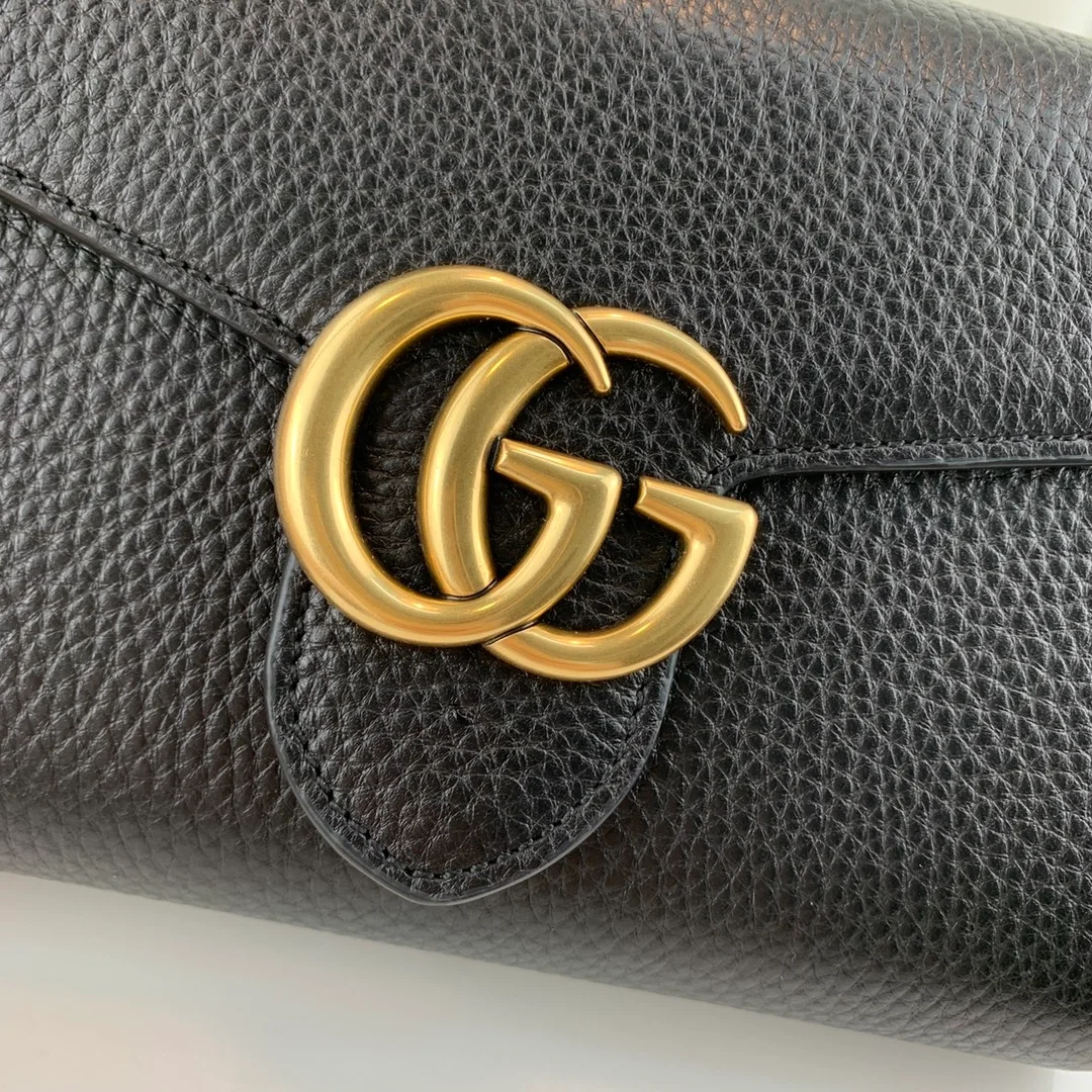 구찌 마몬트 체인 레더 숄더 지갑