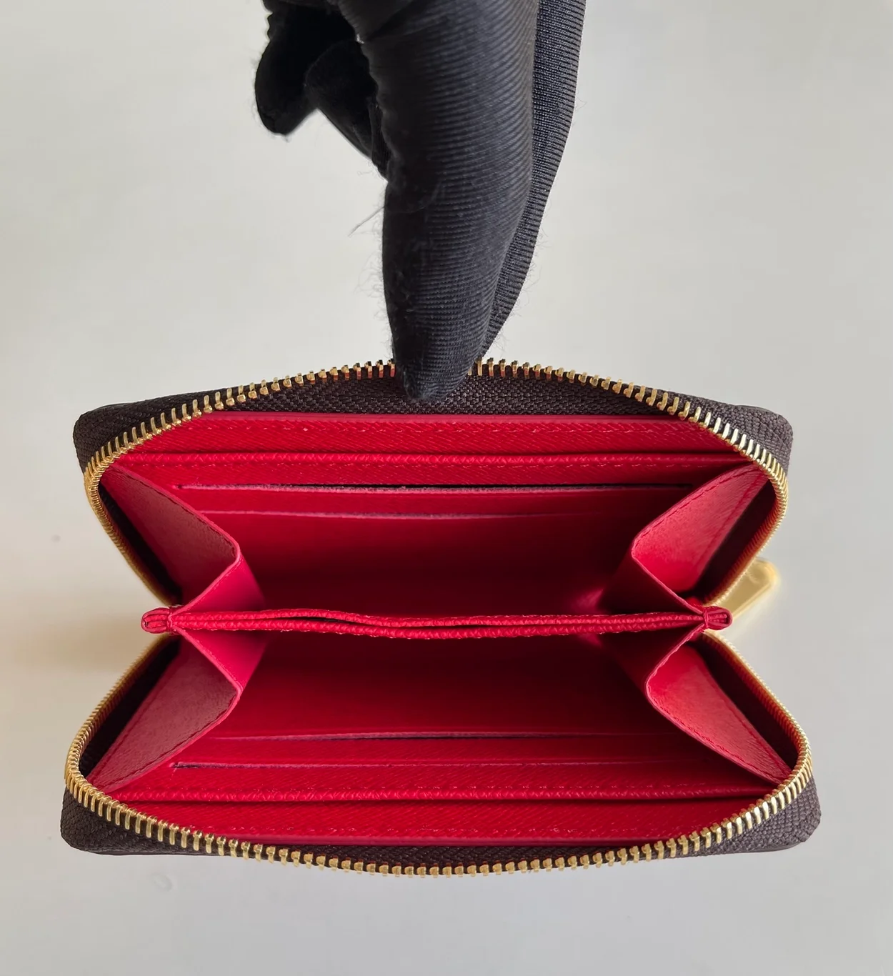 루이비통 지피 코인 퍼스 N60492