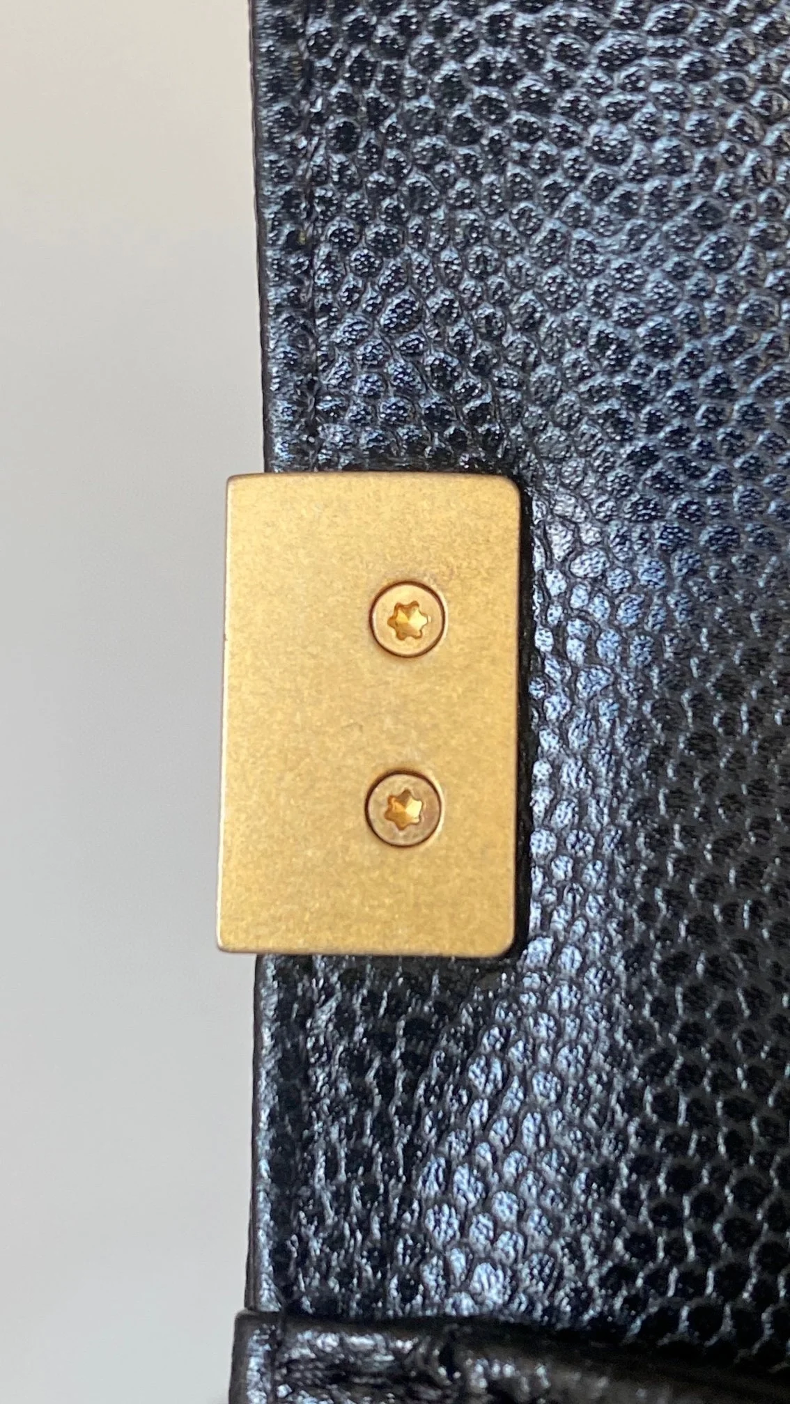 샤넬 보이백 미니 캐비어 블랙 빈티지 골드