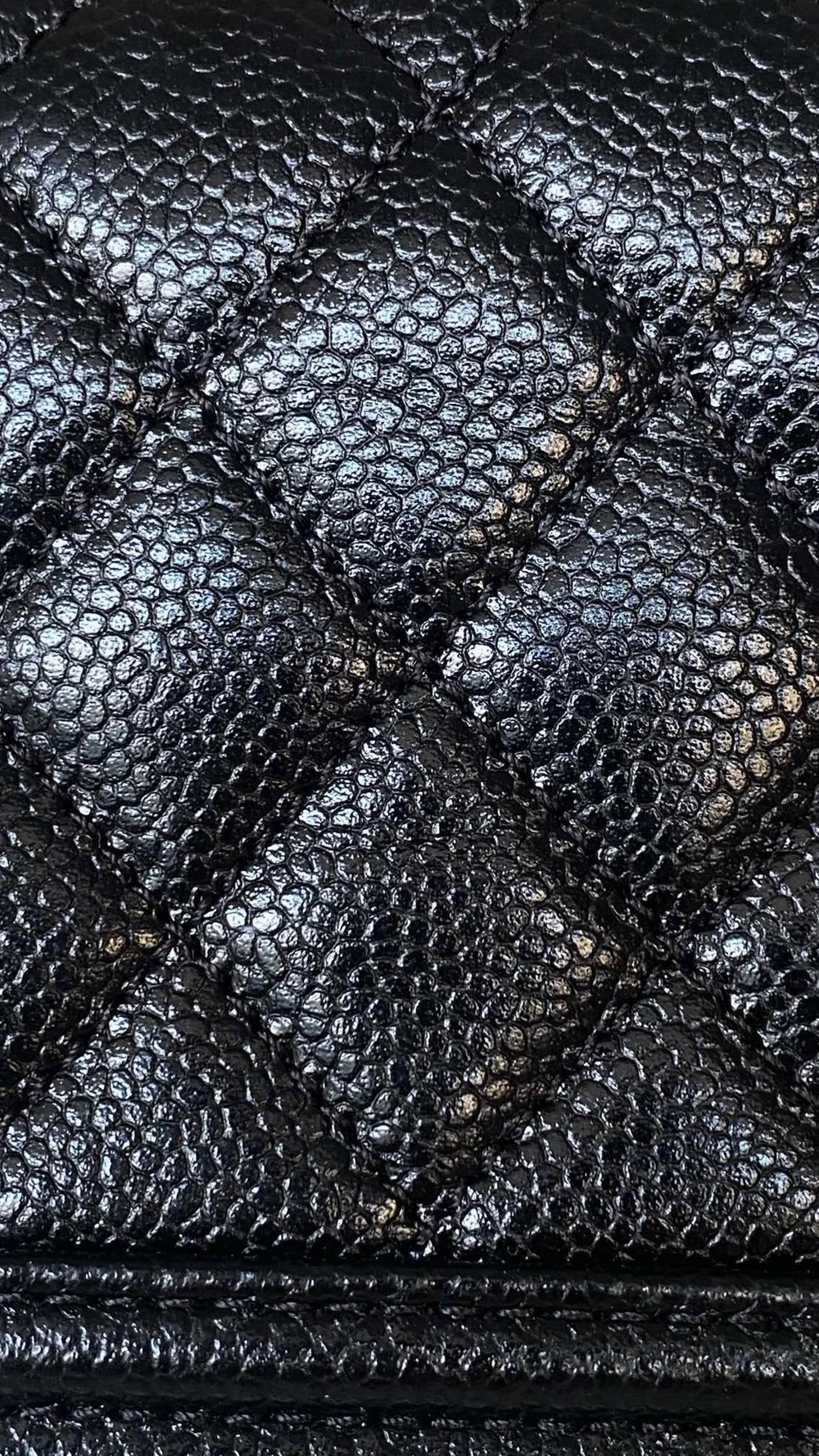 샤넬 보이백 미니 캐비어 블랙 빈티지 골드