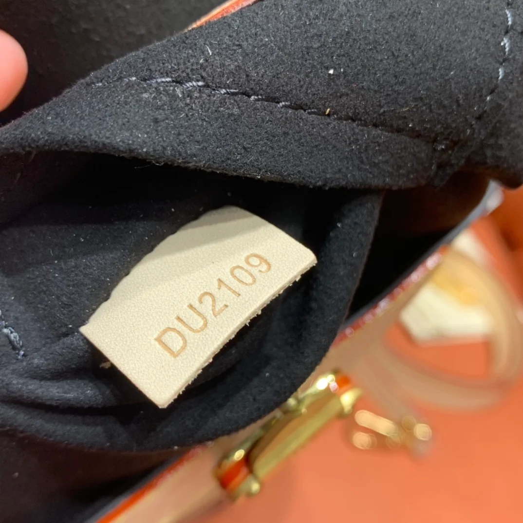 루이비통 더플백 모노그램 M43587