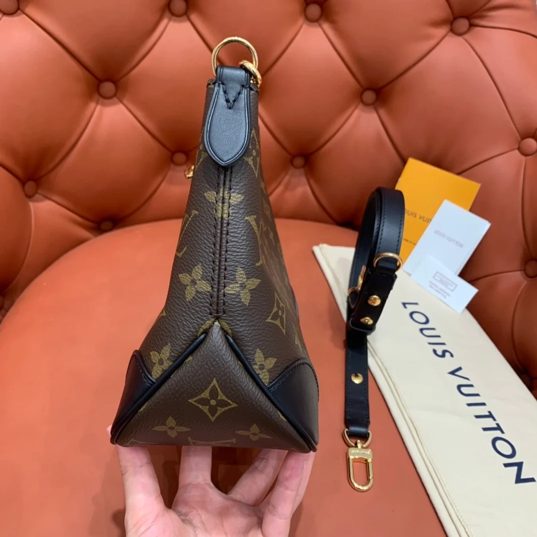 루이비통 불로뉴 모노그램 블랙 M45831