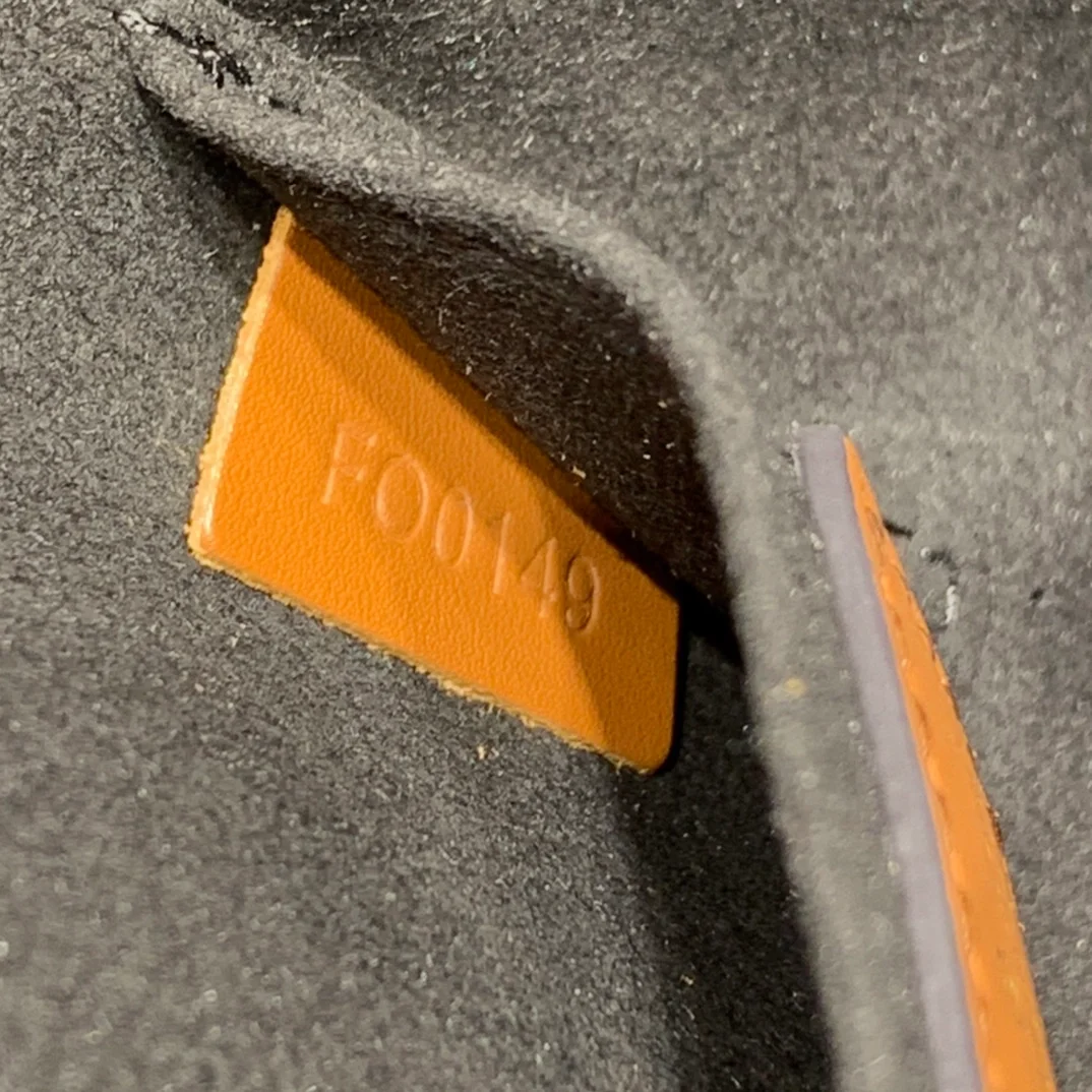 루이비통 모노그램 미니 도핀 M45959