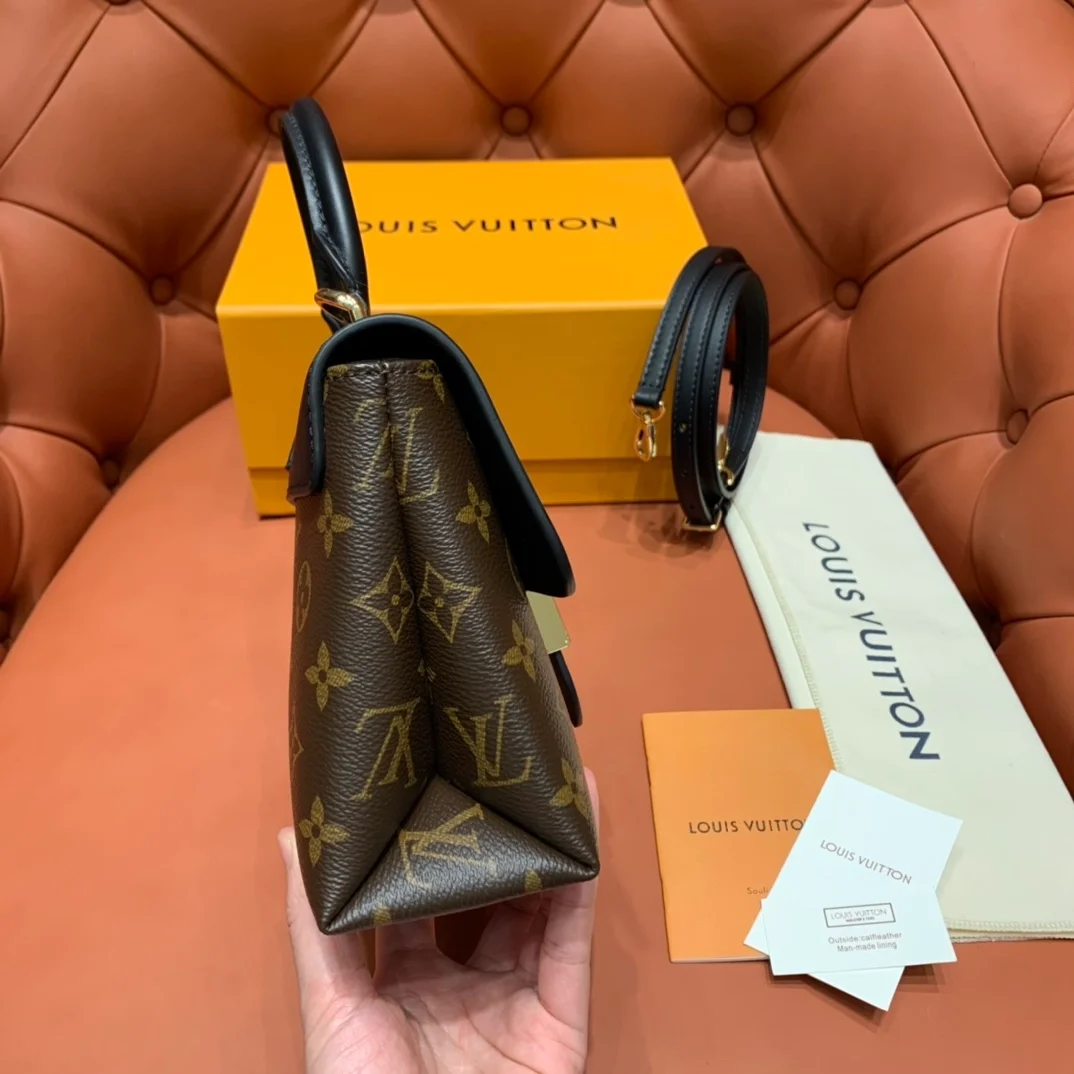 루이비통 라키 BB 모노그램 캔버스 백 M44141