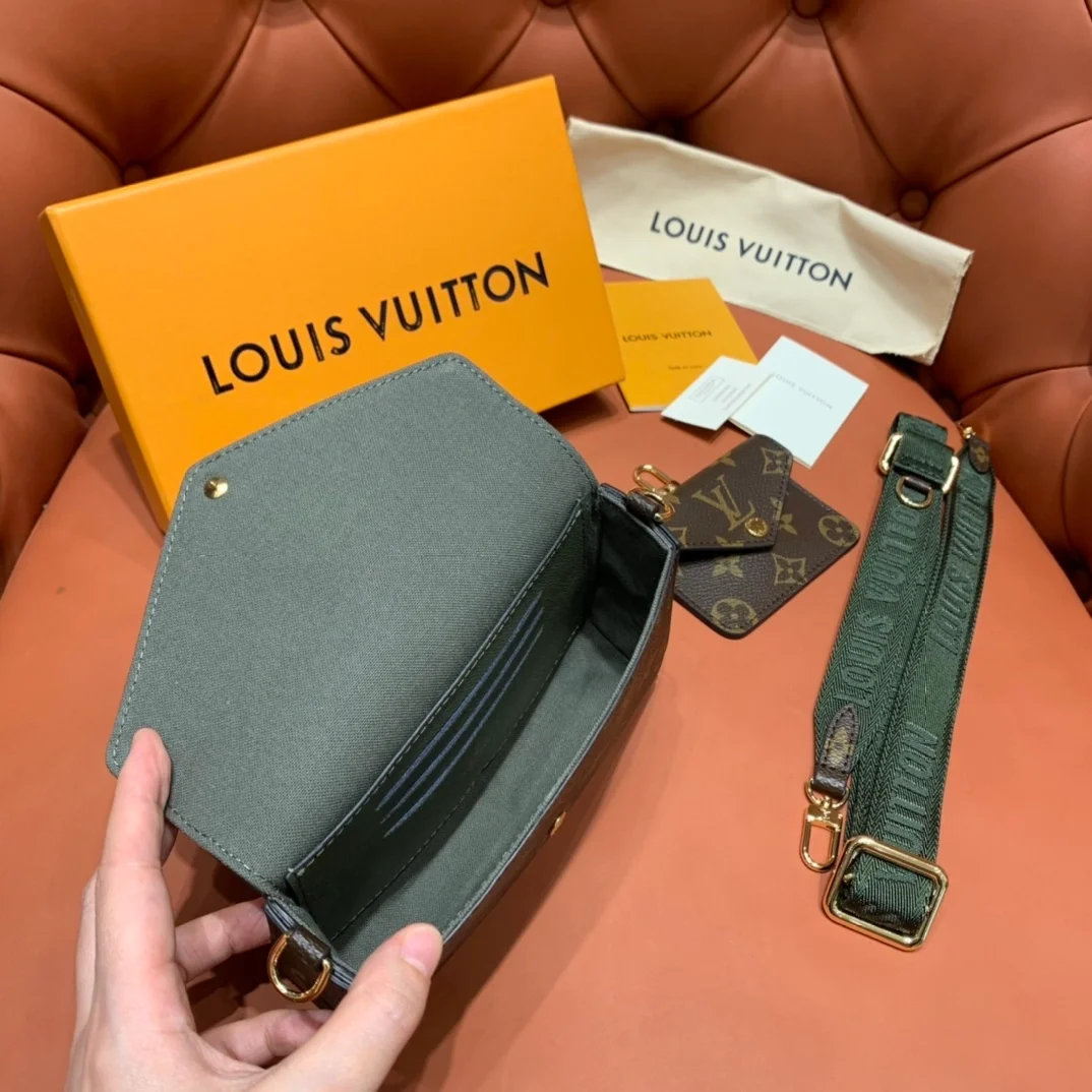 루이비통 모노그램 펠리시 스트랩 백 M80091