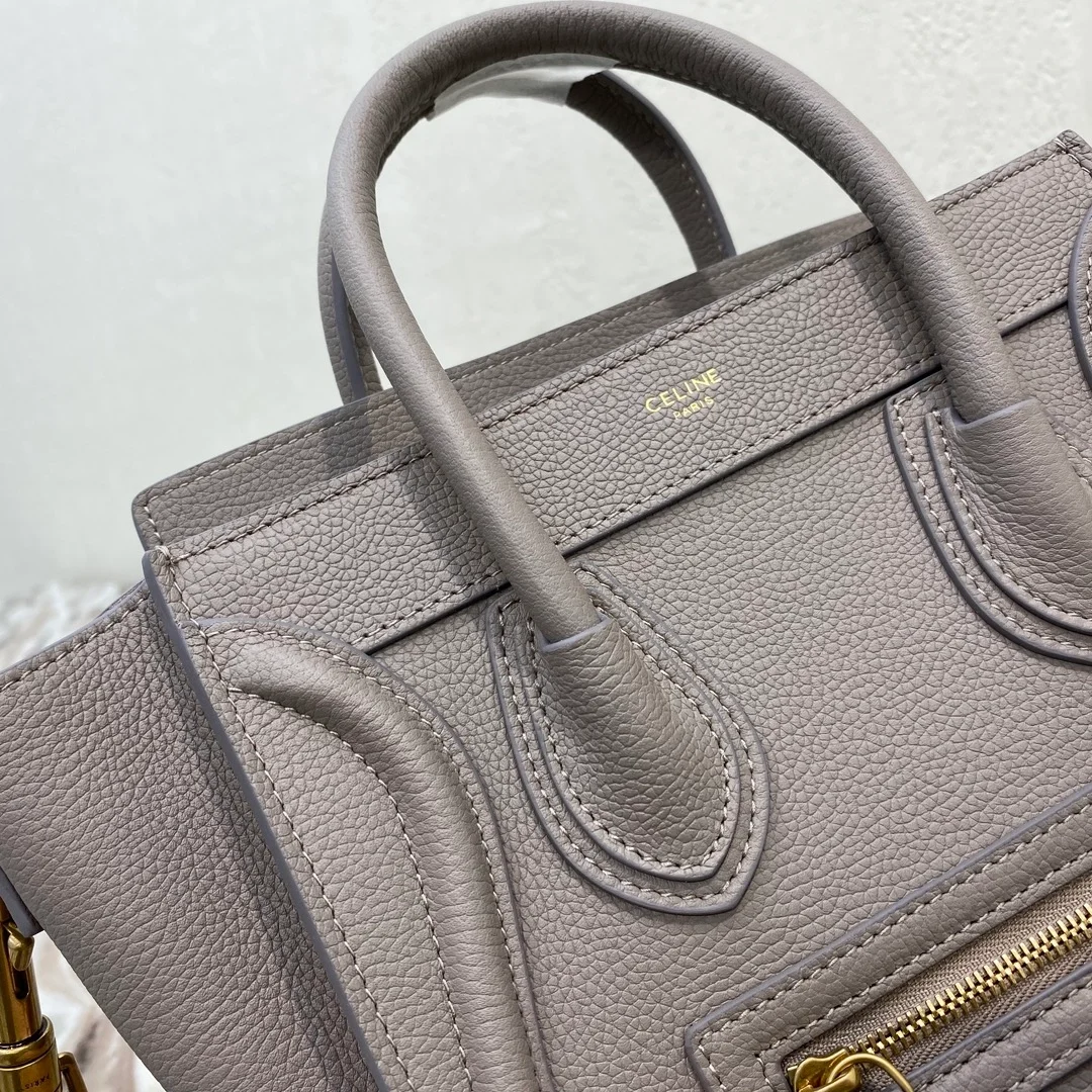 셀린느 나노 러기지백 드럼 카프스킨 골드 딥 갈렛