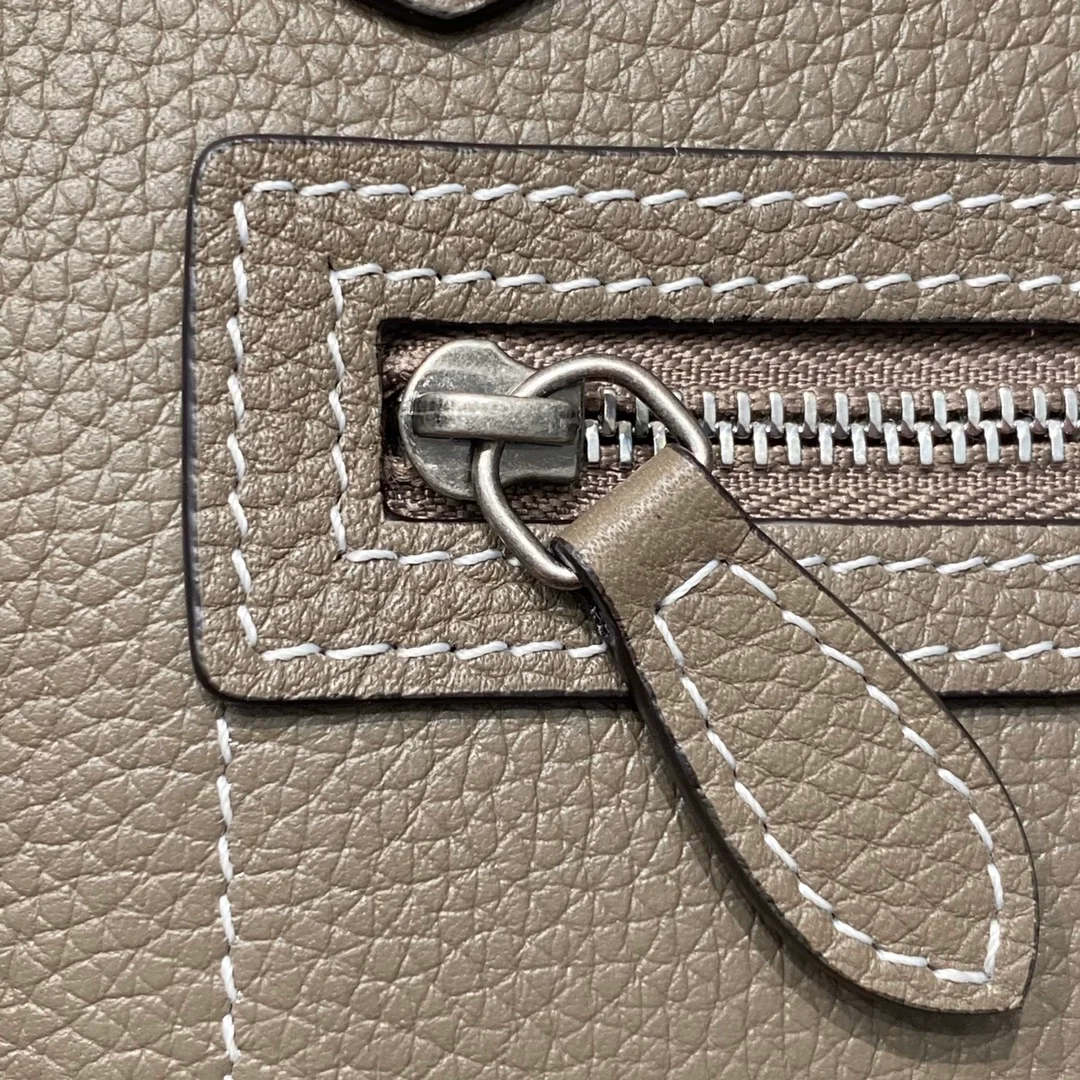 셀린느 마이크로 러기지 핸드백