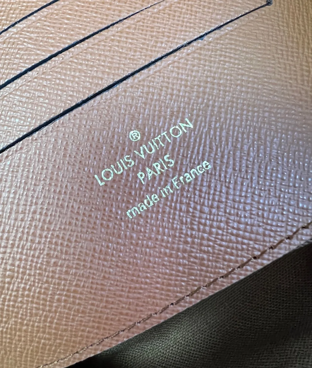 루이비통 월릿 온 체인 아이비 백 M81911