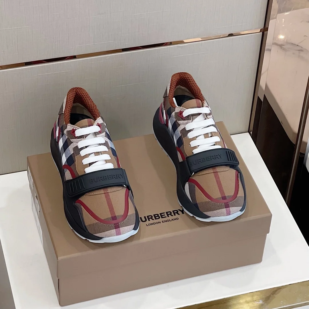 버버리 체크 버치 브라운 스니커즈