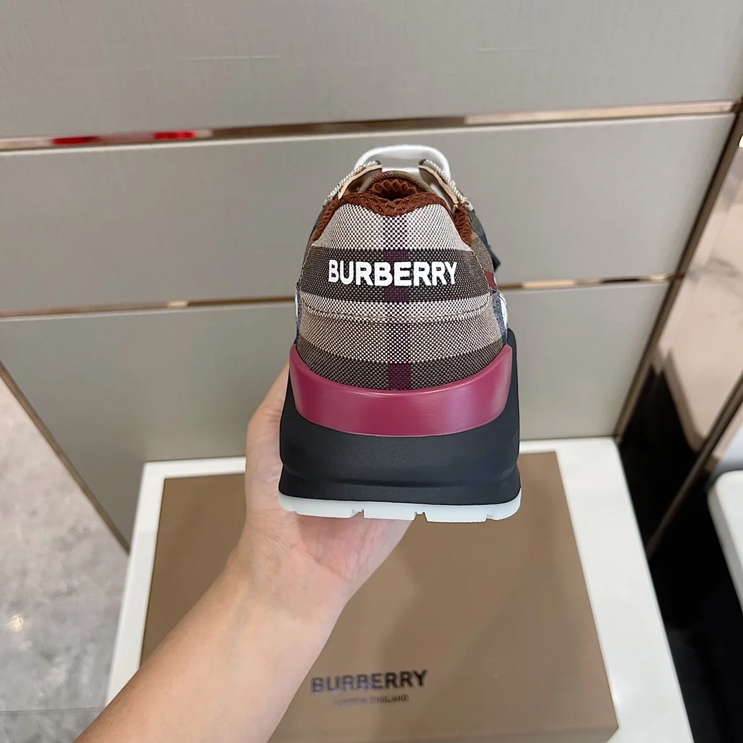 버버리 체크 버치 브라운 스니커즈