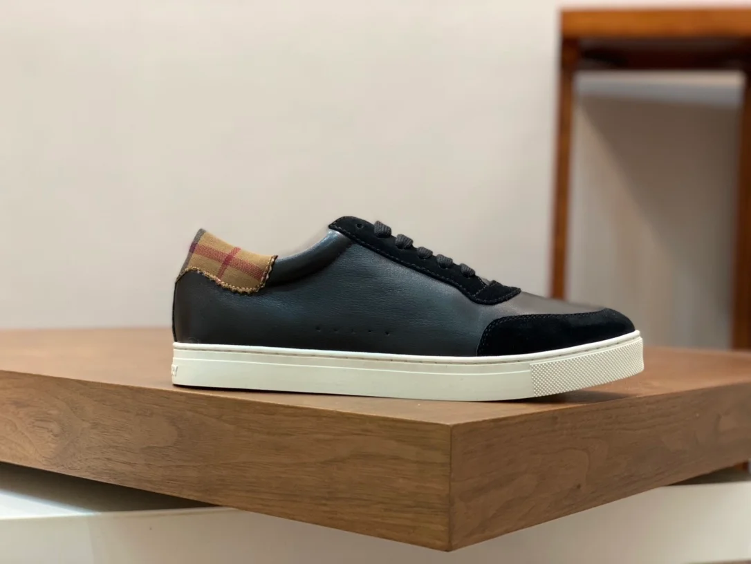 버버리 빈티지 레더 체크 코튼 스니커즈