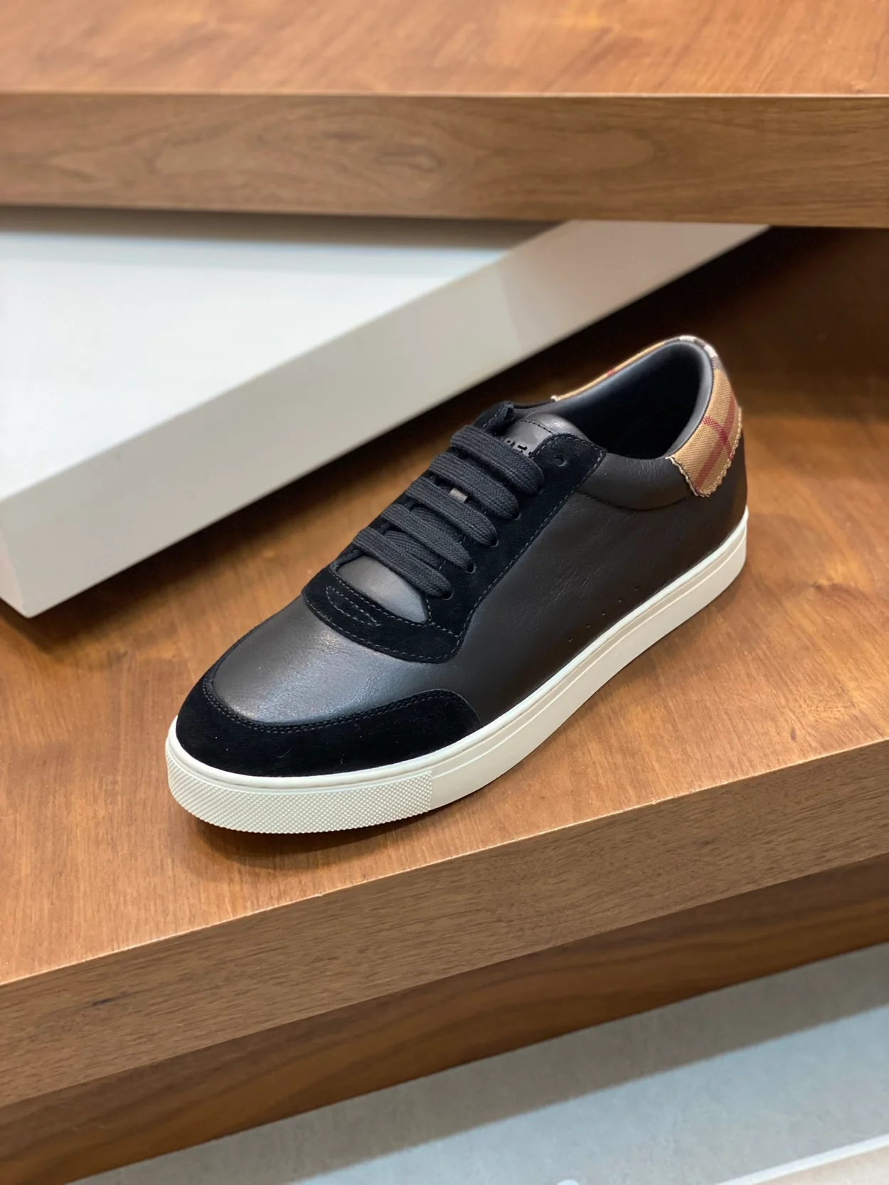 버버리 빈티지 레더 체크 코튼 스니커즈