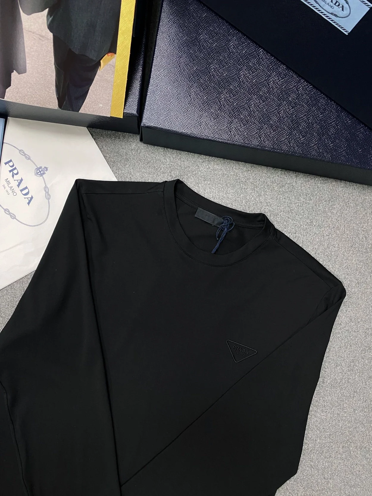 프라다 스트레치 코튼 티셔츠 블랙