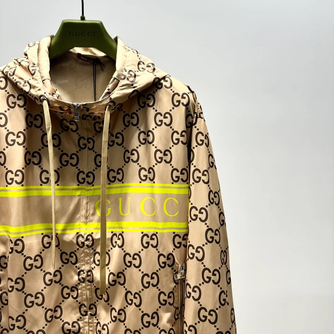 구찌 GG 프린트 나일론 후드 자켓