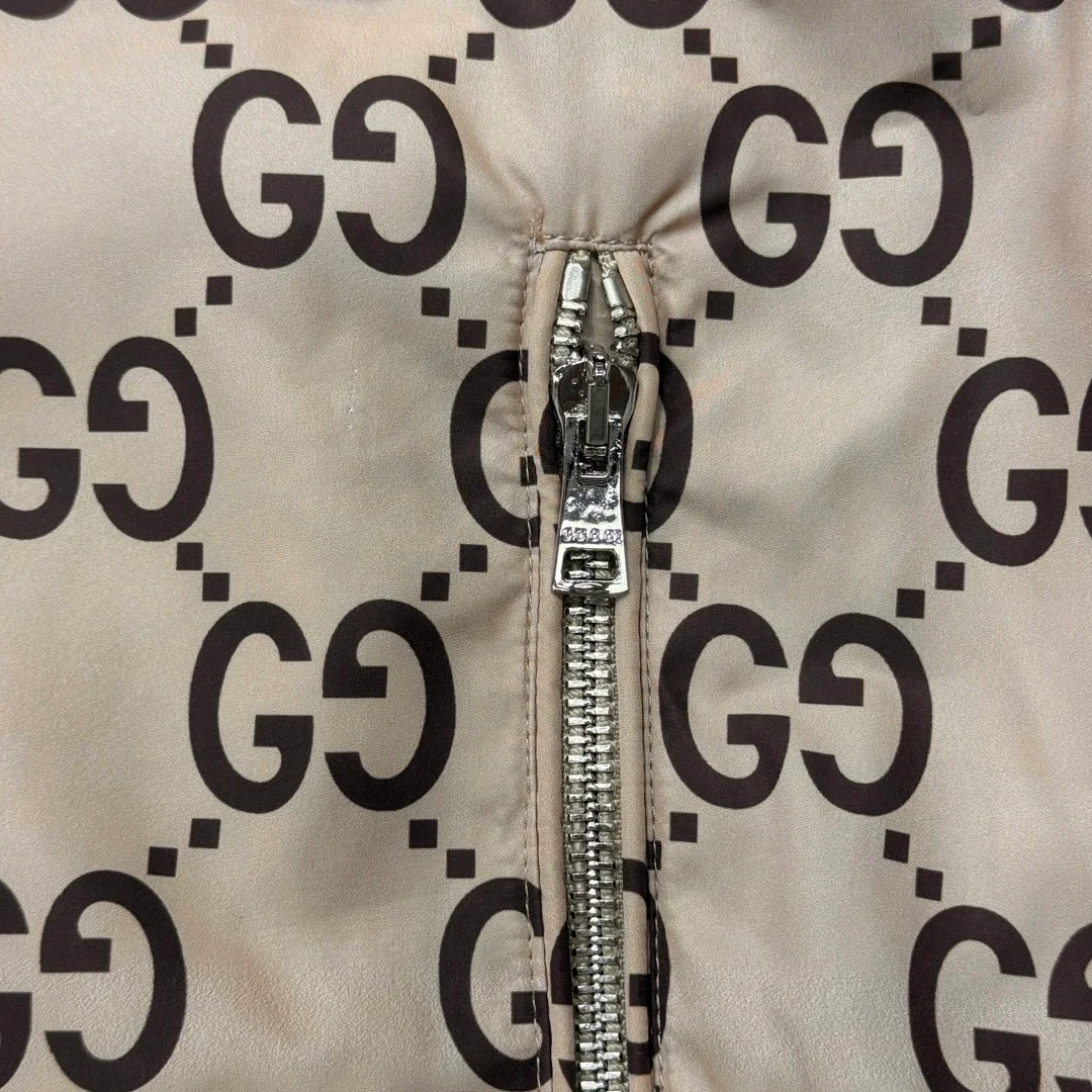 구찌 GG 프린트 나일론 후드 자켓