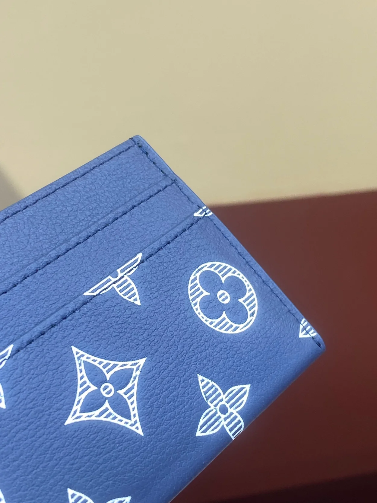 루이비통 더블 카드 홀더 M83700