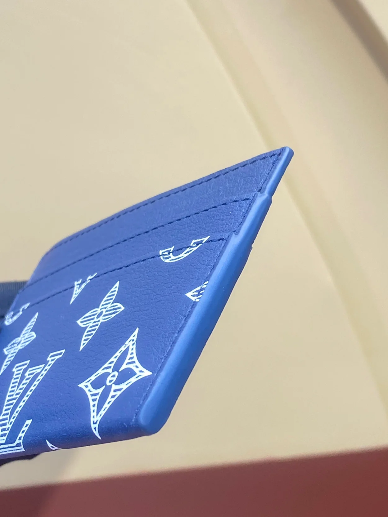 루이비통 더블 카드 홀더 M83700