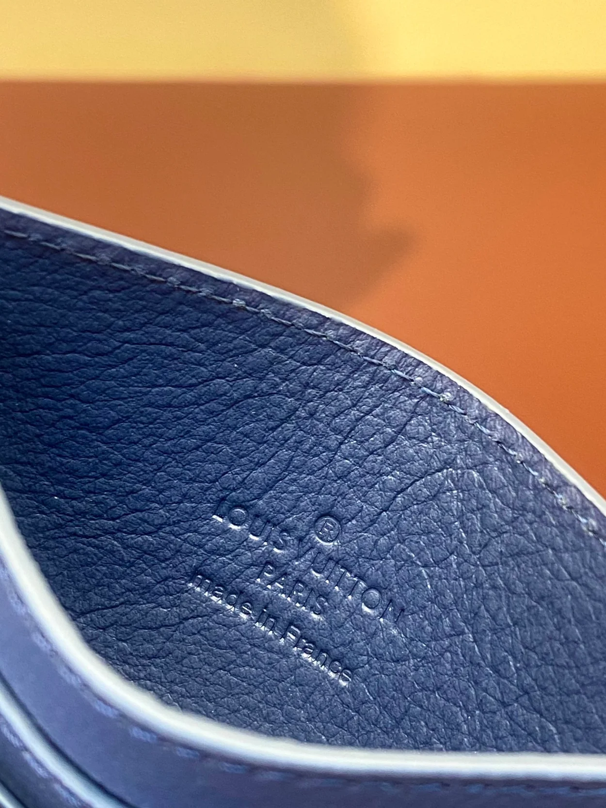 루이비통 더블 카드 홀더 M83700