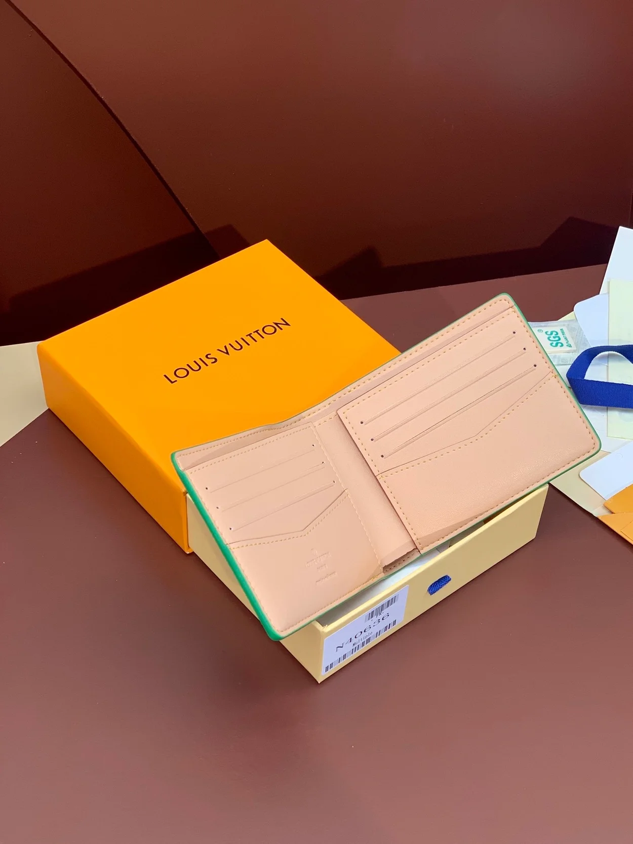루이비통 슬렌더 월릿 N40636