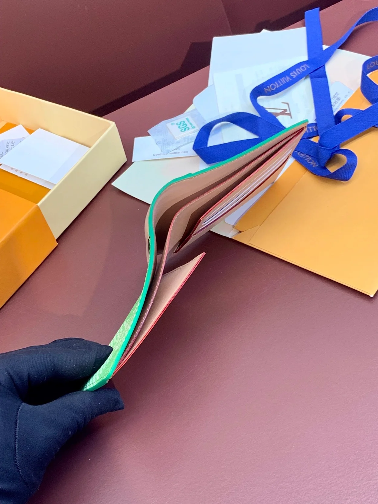 루이비통 슬렌더 월릿 N40636