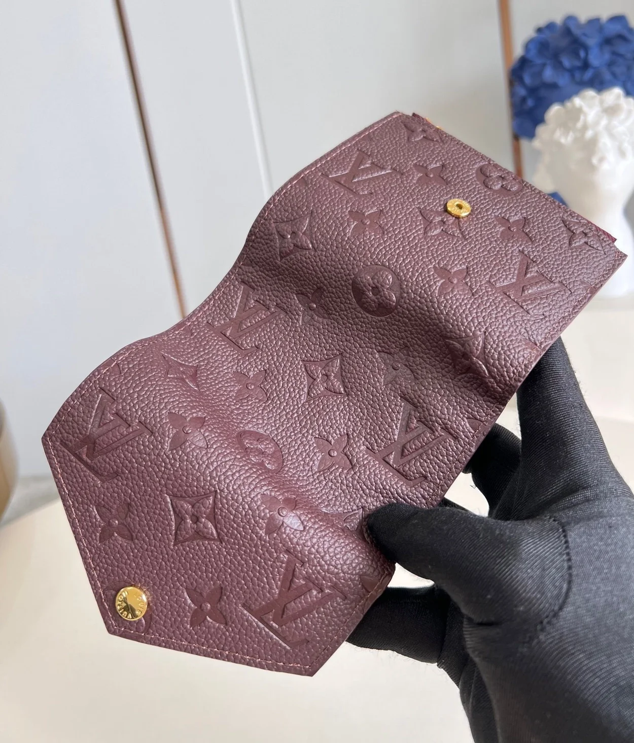 루이비통 빅토린 월릿 M82488