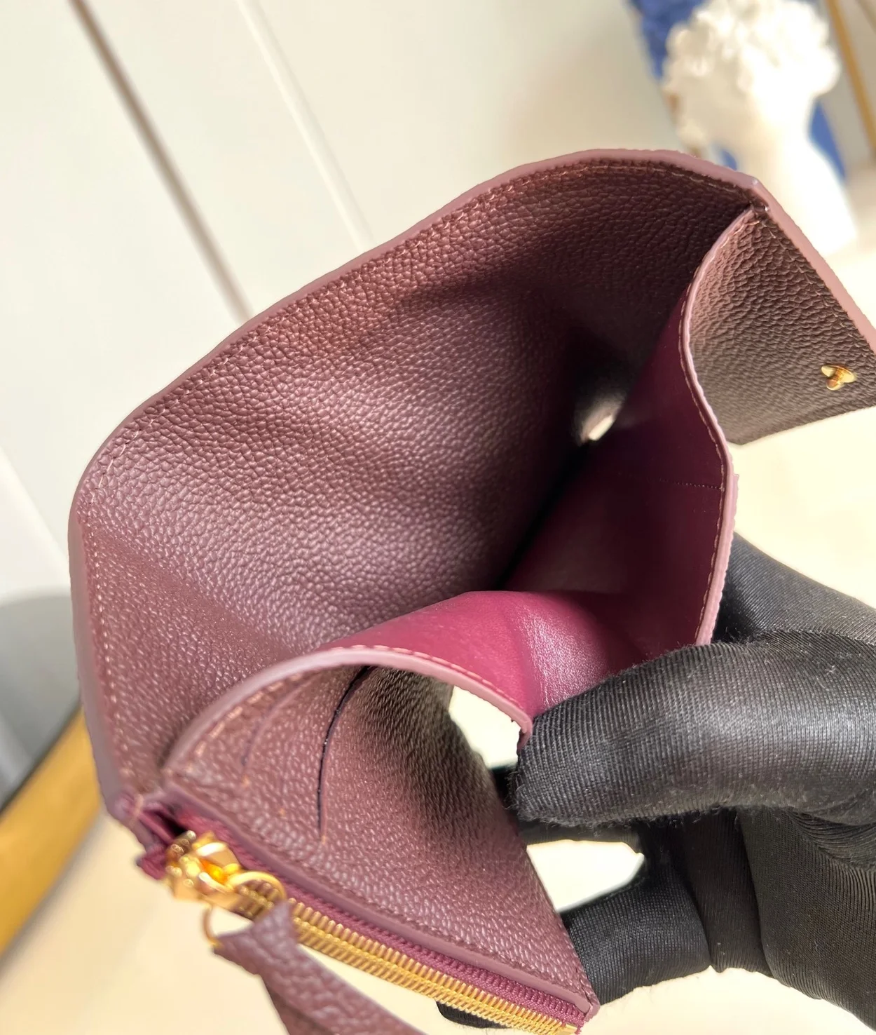 루이비통 빅토린 월릿 M82488